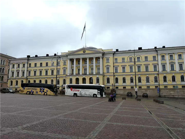 北歐+俄羅斯14日游集錦 巖石教堂、西貝柳斯公園、南馬頭露天自由市場(chǎng)